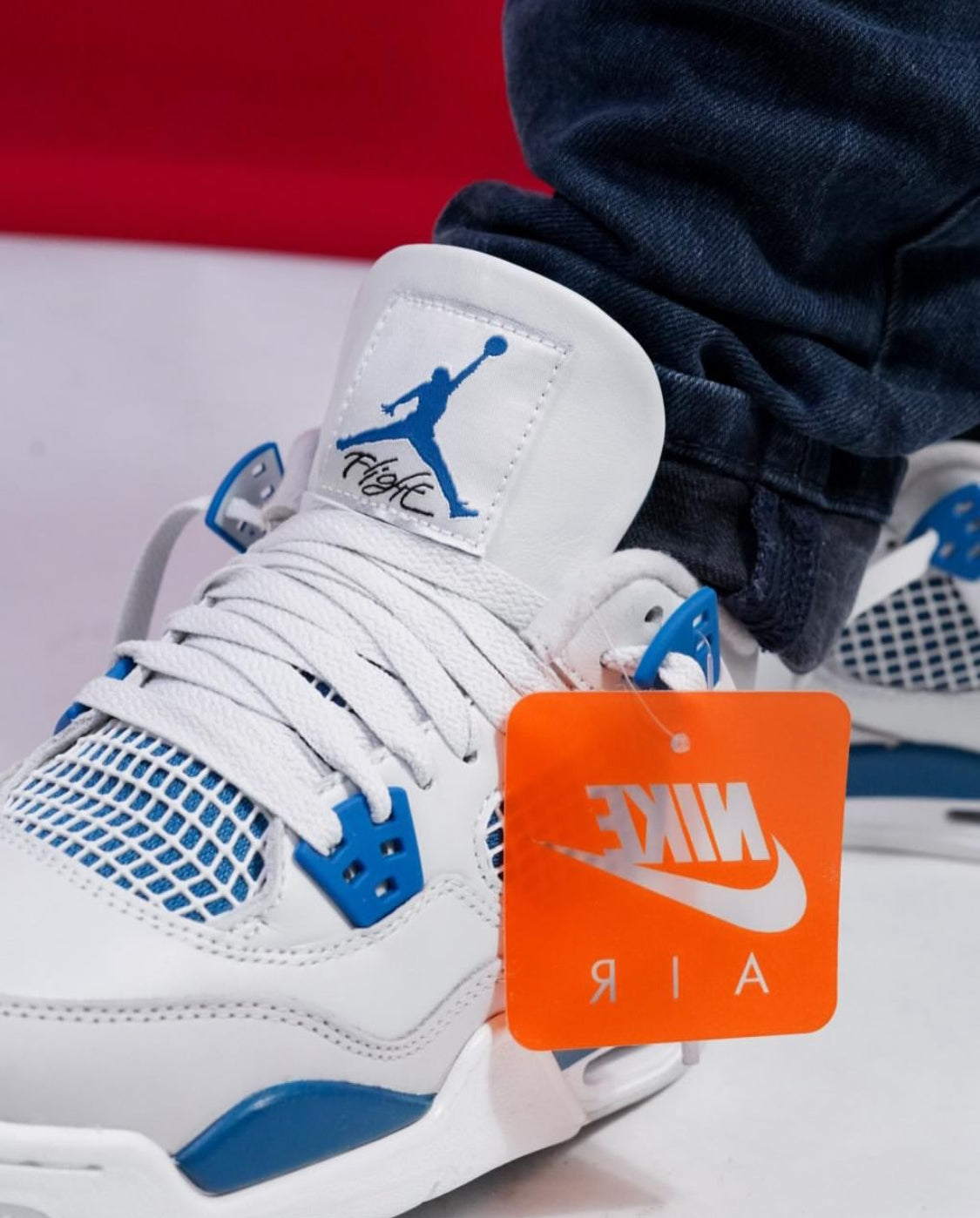 Air Jordan 4 "Military Blue" 