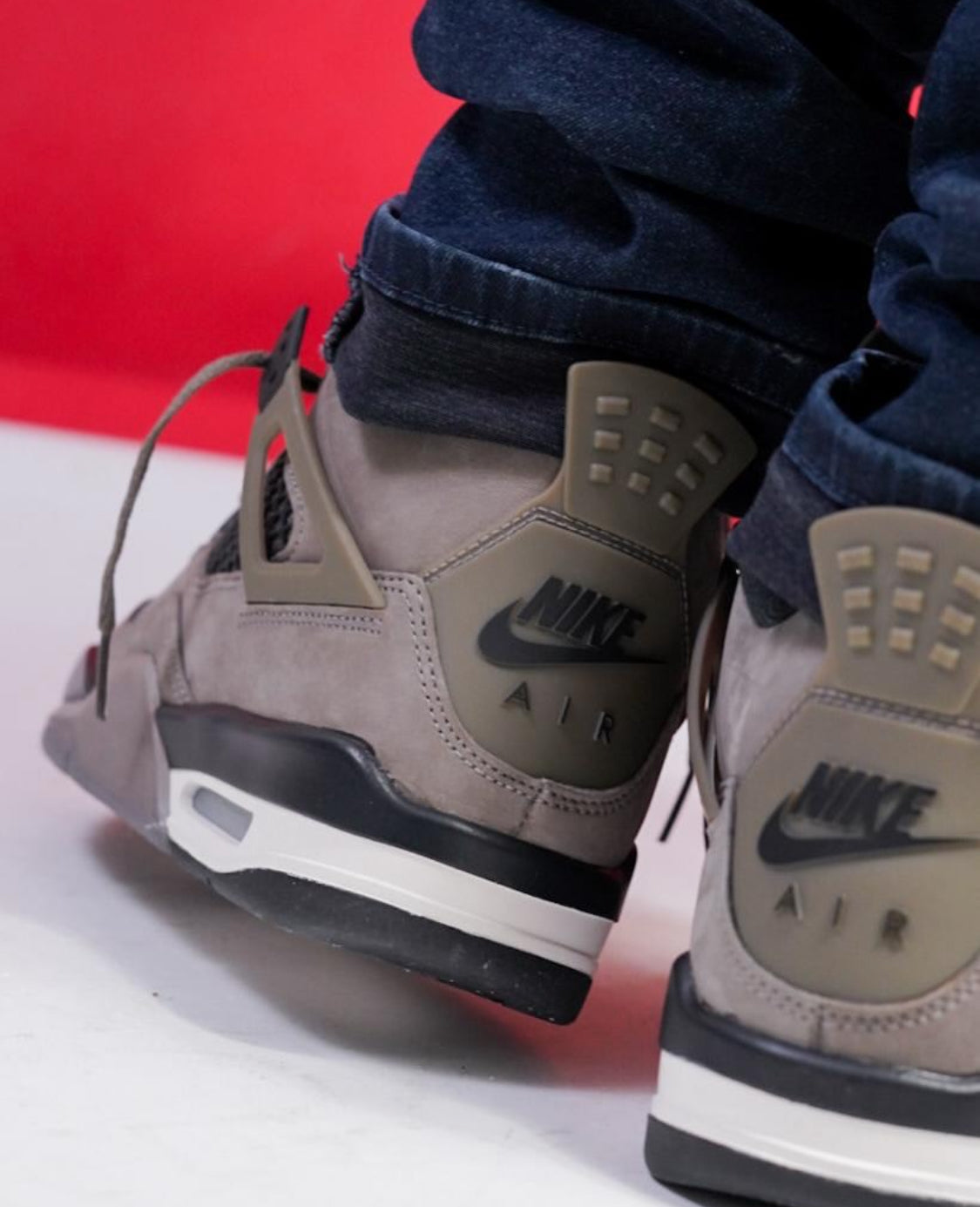 Air Jordan 4 “Cove Stone”